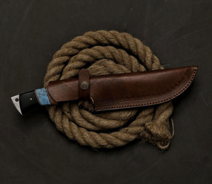 NEW FRIENDS INDUSTRIES Nouvelle édition Couteau de chasse à dépecer en acier Damas fait main sur mesure, lame de 6 pouces, ambidextre - Product Image 5