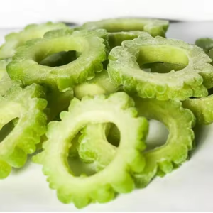 Melón amargo fresco de Vietnam – Orgánico, Vegetal Premium, Natural, Fresco de Granja // Mr.Tom - Product Image 1