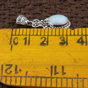 จี้ลาริมาร์ธรรมชาติจากโดมินิกัน เงินแท้ 925 รูปทรงหยดน้ำ ประดับอัญมณีเกรด AAA เครื่องประดับคุณภาพสำหรับผู้หญิง - Product Image 3