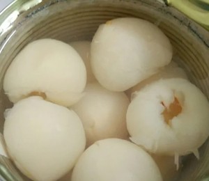 สินค้าขายดี บลูโลตัส ลิ้นจี่กระป๋องเคลือบดีบุกแบบรักษ์โลก |   น้ำเชื่อมผลไม้สดทั้งลูก รสธรรมชาติ บรรจุภัณฑ์ขนาดใหญ่ - Product Image 3