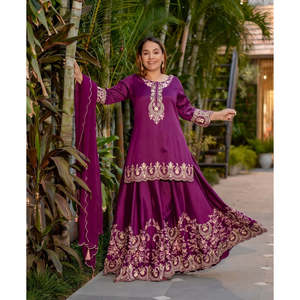 Hermoso conjunto de mujer Top-Bottom y Dupatta para fiestas - Product Image 1