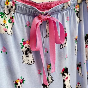 Set <span class=keywords><strong>Pigiama</strong></span> Casual da <span class=keywords><strong>Donna</strong></span> <span class=keywords><strong>con</strong></span> Maniche Lunghe, <span class=keywords><strong>Bottoni</strong></span> Frontali e Pantaloni Lunghi <span class=keywords><strong>con</strong></span> Stampa Cartoon - Product Image 6