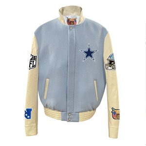 Chaqueta Varsity de Lana y Cuero de los Dallas Cowboys en Azul Bebé - Product Image 1
