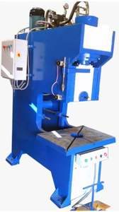 เครื่องอัดไฮดรอลิกแบบเสาเดี่ยวชนิด C ขนาด 20 ตัน รุ่น DMSC20 ยี่ห้อ DIVINE MACHINERY SOLUTION พร้อมมอเตอร์ปั๊ม 16 กิโลวัตต์ แรงดันไฟฟ้า 440 โวลต์ |   งานหนัก - Product Image 3