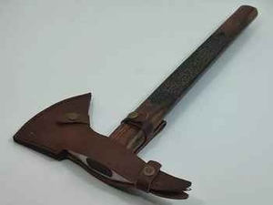 ขวานโทมาฮอว์ก ZA DAMASCUS MAKERS ใบมีดเหล็กกล้าคาร์บอนตีขึ้นรูป 5 คมตัด ด้ามไม้ ขวานเอาตัวรอดสำหรับตัดต้นไม้ - Product Image 2
