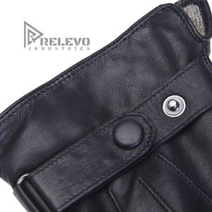 Gants unisexes pour adultes en cuir noir de qualité supérieure, perforés, respirants, avec logo personnalisé, avant et arrière, pour toutes les saisons - Product Image 4