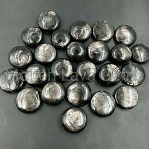 Hyperstène naturel, pièce de monnaie bombée polie à la main, pierre précieuse foncée, pierre de paume pour la méditation, le Reiki, la guérison énergétique des chakras et la décoration - Product Image 2