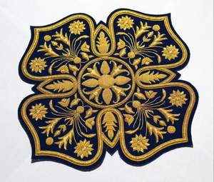 Aplique Floral Bordado a Mano de Lujo con Hilo Metálico, Efecto 3D en Relieve, Calidad Premium para Vestimentas Decorativas - Product Image 3