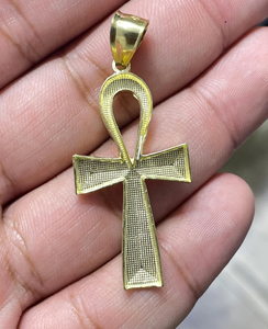 Colgante Cruz Ankh Personalizado Chapado en Oro de 14K con Diamantes de Moissanita VVS, Amuleto Religioso, Regalo Unisex, Joyería Hiphop - Product Image 6