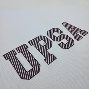 Etiquetas de Silicona 3D OEM para Transferencia de Calor, Corte Láser, Logotipo Personalizado en Rollo para Camisetas y Ropa Deportiva - Product Image 2