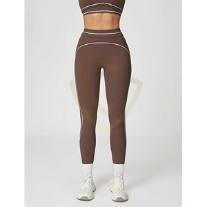 Conjuntos Deportivos para Mujer de Alta Calidad y Diseño Exclusivo, Ecológicos, para Gimnasio, Bra y Leggings - Product Image 3