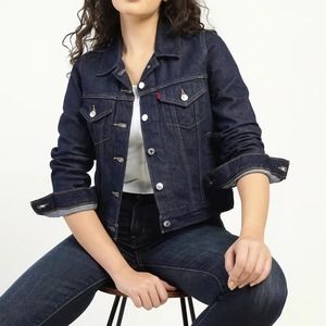 Nouvelle Arrivée Veste en Jean Personnalisée pour Femme 100% Coton Imperméable Réversible Doublure en Coton Tissé Respirant Boutons Décontractés Foncés - Product Image 1