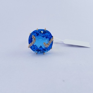 Bague en or jaune 14 carats plaqué or, topaze bleue ovale, délicate, faite à la main, cadeau de mariage de luxe, mode féminine, qualité supérieure - Product Image 3