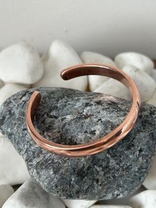 Brazalete Vintage de Aleación de Cobre con Diseño Trenzado, Joyería Unisex con Acabado Antiguo - Product Image 2