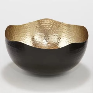 Bol de Metal Dorado Hecho a Mano, Estilo Glamuroso, Plato Decorativo para Servir Comida en Fiestas, Más Vendido - Product Image 3