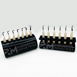 Pinzas para Extensión de Pestañas RMI de 90 Grados con Agarre de Diamante, Color Nude, Hechas a Mano, de Acero Inoxidable Japonés de 10 mm con Superficie Dentada - Product Image 2