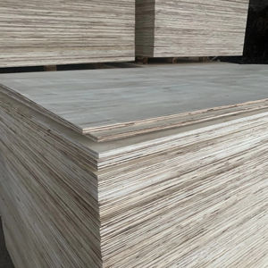 Lámina de Madera Contrachapada para Embalaje 4x8, Chapa de Madera Contrachapada de Estirax/Pino de 18 mm - Product Image 1