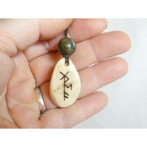 สร้อยคอแฮนด์เมดสไตล์โบฮีเมียน ลายแกะสลักแบบชนเผ่า วินเทจ ของขวัญสุดพิเศษสำหรับเขาและเธอ - Product Image 2