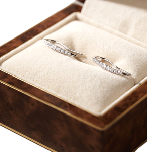 Boucles d'oreilles rampantes courbées en or massif 10K 14K 18K avec diamant de laboratoire taille ronde et barre en croissant, bijoux de mariée élégants et raffinés - Product Image 6