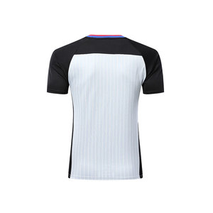 Custom Volleyball Uniform Set Breathable Quick Dry Jersey and Shorts Lightweight Athletic Teamwear for Training and Match Play - Product Image 3