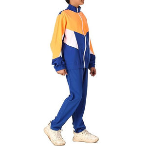 Survêtement personnalisé avec impression sérigraphique, coupe-vent à rayures, sweat à capuche, short de survêtement taille haute en nylon avec bande élastique - Product Image 1