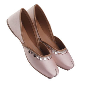 Zapatos Khussa Jutti de Yute Hechos a Mano para Mujer con Bordado Personalizado y Suela Antideslizante - Product Image 4