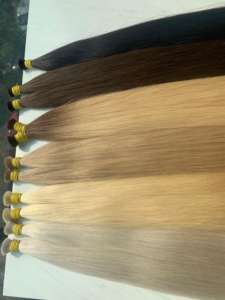 Extensiones de Cabello Humano Vietnamita al Por Mayor en Tono Rubio Premium de 55, 60 y 65 cm, 100 g, Color de Moda, Liso con Puntas Gruesas - Product Image 3