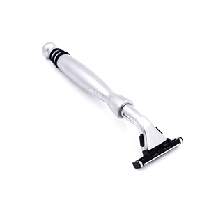 Rasoir de sécurité professionnel pour hommes, rasoir à double tranchant en acier inoxydable réutilisable pour une épilation faciale en douceur - Product Image 1