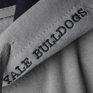 Sweat-shirt à capuche NCAA personnalisable – Capuche arquée respirante avec design sur mesure - Product Image 6