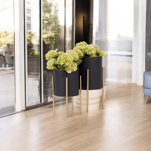Soporte de Metal Decorativo Premium para Macetas, Resistente a la Oxidación, Fácil de Montar, Acabado Pulido Moderno, Uso en Interiores/Exteriores - Product Image 4