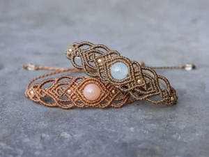 Pulsera de Macramé Hecha a Mano con Cuentas de Piedra Melocotón Natural, Pulsera Ajustable de Cordón de Algodón Estilo Boho para Mujer - Product Image 2