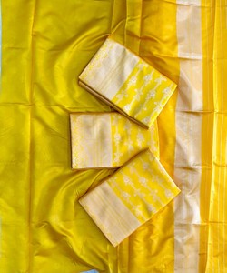 Sari de Seda Amarillo, Vestido de Novia Tradicional Indio, Largo hasta el Suelo, Corte Regular, Estilo Banarasi para Mujer, Sari Drapeado con Borde - Product Image 5
