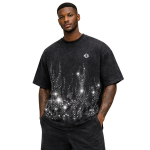 เสื้อยืดโอเวอร์ไซส์ทรงบ็อกซี่ลายกราฟิกประดับเพชรเทียมสำหรับผู้ชาย ผ้าฝ้ายพรีเมียม สตรีทแวร์ เนื้อผ้า GSM สูง เสื้อยืดผู้ชาย ขายส่ง - Product Image 2