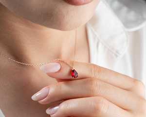 Colgante de Rubí para el Mes de Julio, Forma de Pera, Plata de Ley 925, Chapado en Oro Rosa de 14K, Regalo, Joyería Fina para Fiestas - Product Image 4