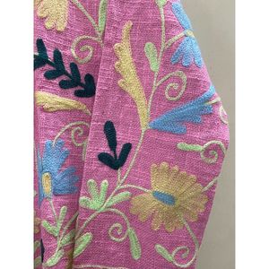 hand-embroidered TNT Suzani Cotton Embroidered Short <b>Jacket</b> Windproof and Breathable Floral Design Coat Gift for Her/Mom - Product Image 4