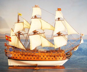 T323 - Maqueta de Barco Pintada de Estilo Náutico, Hecha a Mano en Madera de Cedro San Felipe, Totalmente Ensamblada, para Decoración del Hogar, 74Lx24.5Wx66.5H cm - Product Image 4