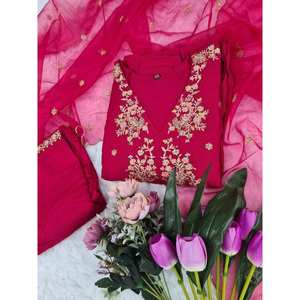 ÚLTIMO VICHITRA SECUENCIA DE BORDADO DE SECUENCIA TRABAJO ALIA CUT KURTI BOTTOM CON DUPATTA RANI - Product Image 6