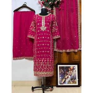 Conjunto superior e inferior de mujer de diseñador con Dupatta para ropa de fiesta - Product Image 1