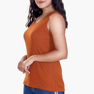 Camiseta sin mangas de algodón para mujer, de la mejor calidad, informal, personalizada, de tela suave y transpirable, ideal para uso diario. - Product Image 3