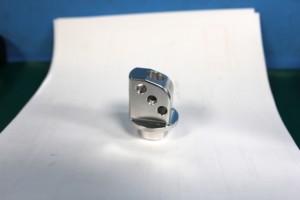 Service d'usinage CNC de précision au Vietnam, pièces métalliques personnalisées de haute qualité, matériaux certifiés, aluminium - Product Image 5