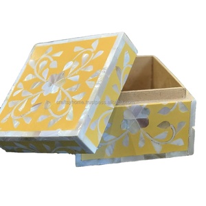 Joyero de concha natural pulido hecho a mano con incrustaciones de perlas madre florales, artesanía de calidad para decoración de bodas, artículos de regalo - Product Image 3