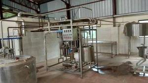 Tanque Mezclador de Líquidos de Acero Inoxidable 1000L con Agitador Vertical SUS304, Calentamiento 5kW, Motor 380V AC, Alto Nivel de Seguridad, Venta al por Mayor - Product Image 4