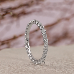 แหวนเพชรทรงกลมแบบ Eternity ประดับเพชรแล็บโกรว์ 10K 14K 18K Platinum 950 ยี่ห้อ Ellsa - แหวนแต่งงานสำหรับผู้หญิง เครื่องประดับเพชร - Product Image 3