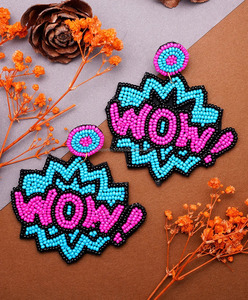 ต่างหูเม็ดลูกปัดลายดอกไม้หลากสี WOW งานแฮนด์เมด ปักลายแบบโบโฮ เครื่องประดับห้อยระย้า สำหรับทุกเพศ ของขวัญจากอินเดีย เหมาะสำหรับงานปาร์ตี้และเทศกาล - Product Image 4