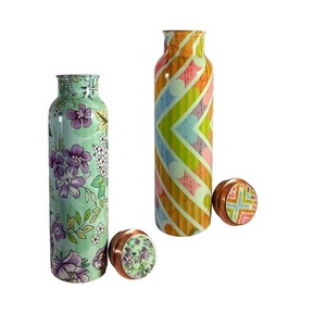 Bouteille d'eau en cuivre pur de style floral avec finition émaillée, bouteille d'eau ayurvédique personnalisée - Product Image 3