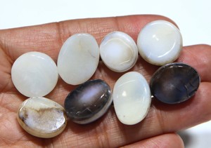 พลอยอาเกตสุลเลมานีสีดำทรงรีแบบเรียบสำหรับทำเครื่องประดับ - Product Image 2