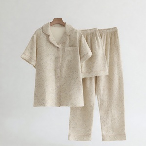 Ensemble de survêtement pour homme coupe décontractée et oversize, veste à capuche et pantalon style cargo, streetwear tendance, confort ample, style urbain pour jeunes - Product Image 1