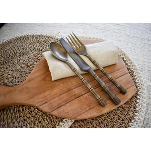 Ensemble de couverts vintage en métal, cuillère, fourchette, couteau, finition mate, résistant à la rouille, pour le camping, utilisation en extérieur, passe au lave-vaisselle, couverts de qualité alimentaire - Product Image 1