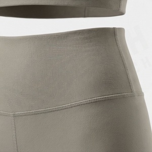 Ensemble de sport deux pièces sexy pour femme : soutien-gorge et haut de yoga, tenue de fitness, vêtements de sport pour la gym, tenue d'exercice, survêtement athlétique avec logo personnalisé - Product Image 5