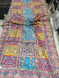 Ssumaira คอลเลกชันการพิมพ์หน้าจอกระจก dupatta ผ้าไหมบริสุทธิ์เย็บปักถักร้อย dori และงานกระจก - Product Image 6